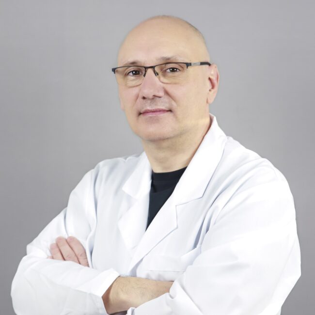 Lek. med. Artur Kucharski